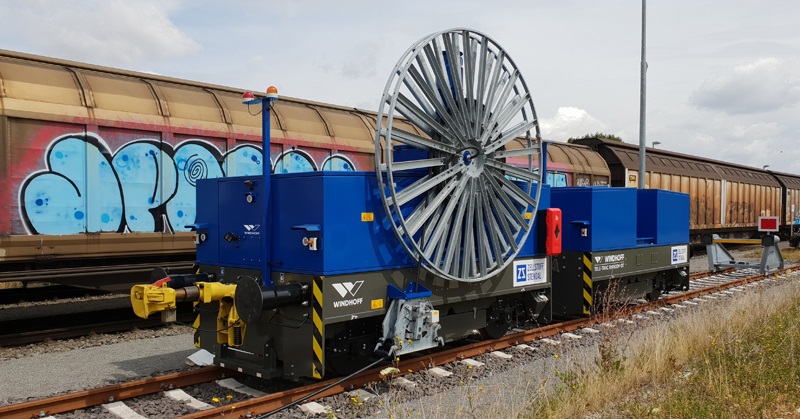 Rail service equipment